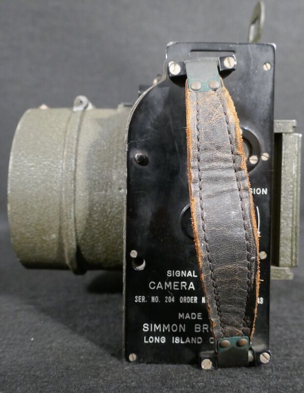 WWII US Army Signal Corps Combat Camera - Simmon PH-501/PF - Around 250 Made - Exceedingly Rare - Image 10