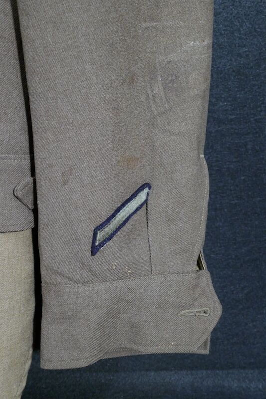 WWII US Army Uniform - 4th Armoured Combat Medic - Tunic - Trousers - Side Cap - Laundry Number - France 1944 / Ardennes 1944 - Image 12