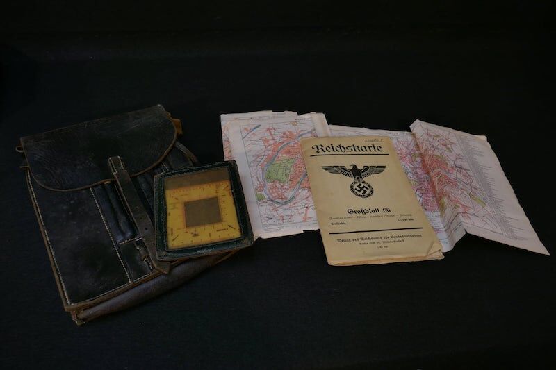 Original WWII German Army Map Case With Contents - Map Frankfurt Oder / Küstrin - Map Paris - Pencil - WaA Ruler