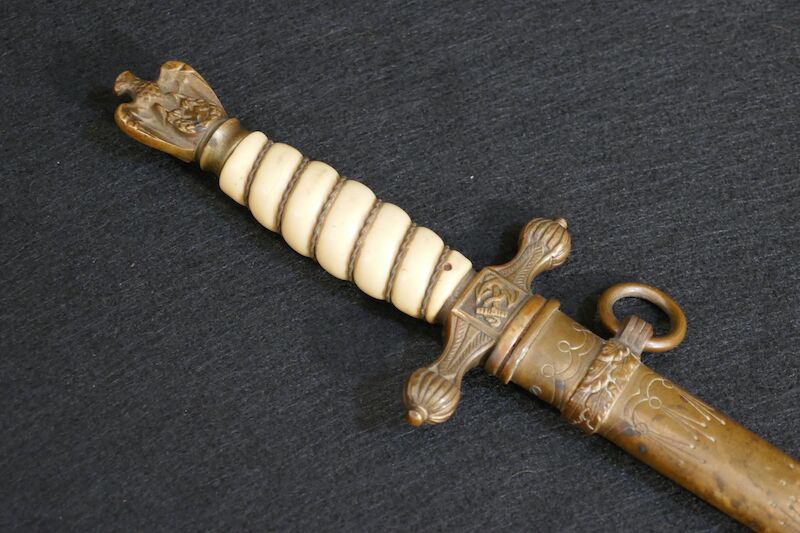 WWII German Navy - Officers Kriegsmarine Dagger - Uncleaned - Image 29