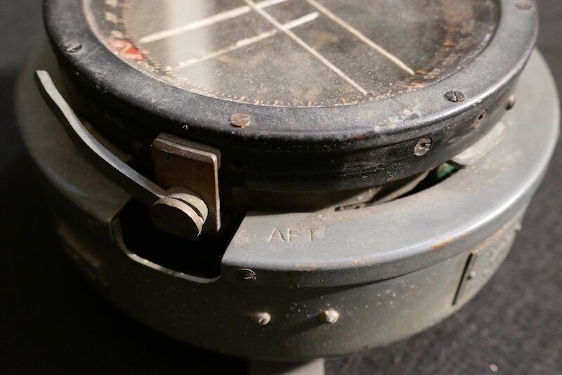 WWII British Royal Air Force Navigational Compass - Spitfire - Hurricane - Mosquito - Beaufighter - Crown Marked AM 6A/726 - - Image 4