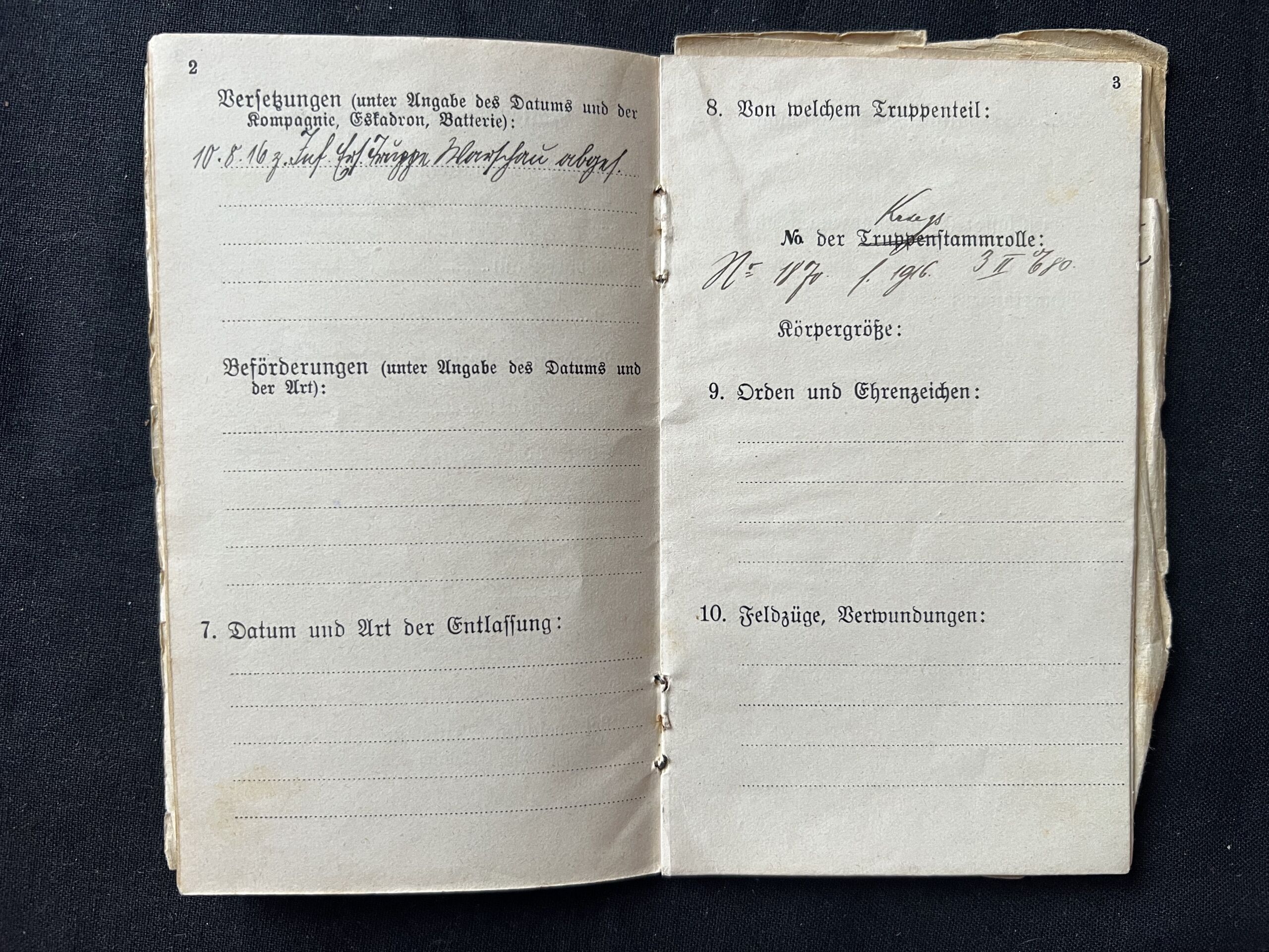WW1 German Soldbuch and Militärpass - Iron Cross Cert - Musketier Ernst Hasenauer - Reserve Infanterie Regiment Nr 222 - Richtschütze MG08/15 (Sold) - Image 13