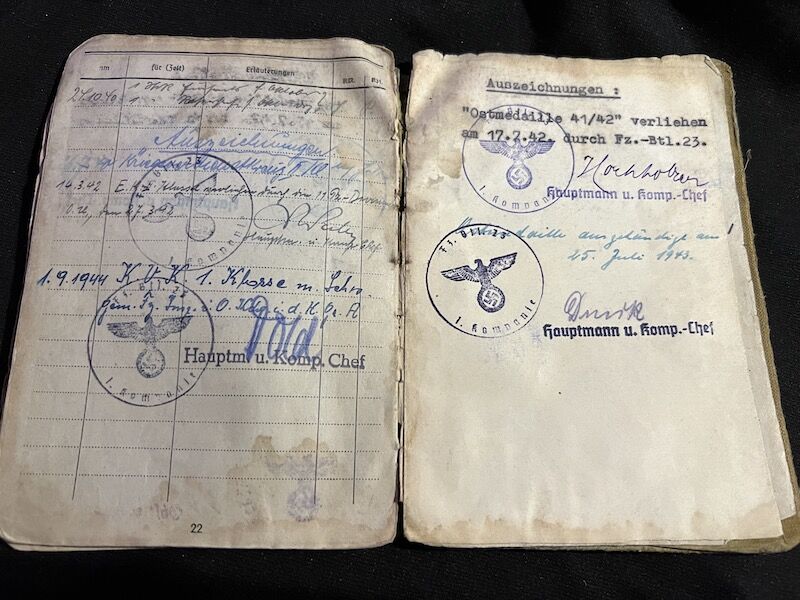 WWII German Soldbuch - Oberfeldwebel Rohrl - France 1944 - Died as a POW in France - Depot 183 - St.Medard-en-Jalles (Gironde) - 11th Panzer Division - Feldzeug Batl 23 - Buried in Berneuil - Iron Cross - Image 19