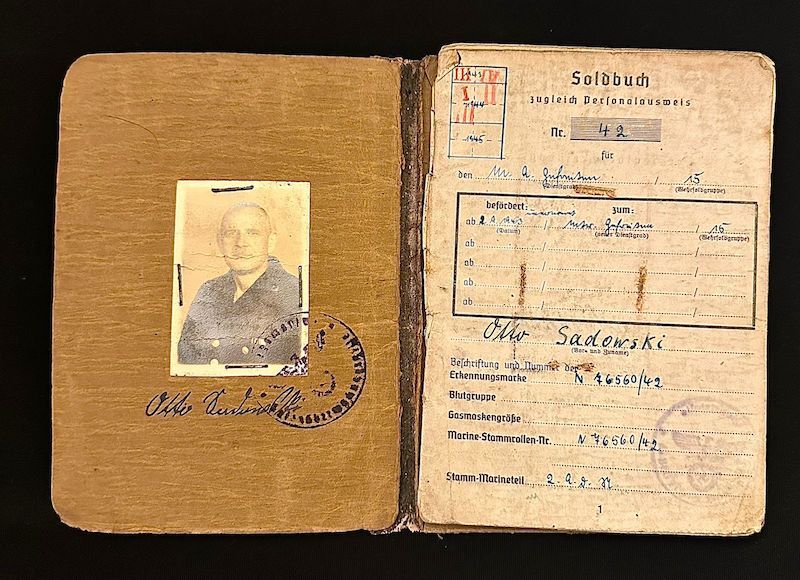WWII German Kriegsmarine Soldbuch - Matrosen Gef Otto Sadowski - Hafenkommandant Antwerpen - Antwerp 1944 - Image 4