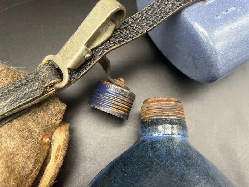 WWII German Army Water Bottle and Cup - BLUE - Oskar Schindler’s company, « Deutsche Emailwarenfabrik » Rare (Sold) - Image 11