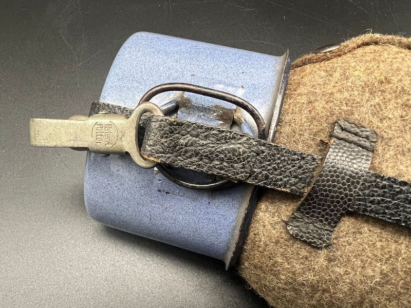 WWII German Army Water Bottle and Cup - BLUE - Oskar Schindler’s company, « Deutsche Emailwarenfabrik » Rare (Sold) - Image 12