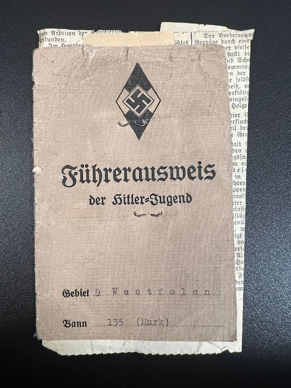 WWII German Wehrmacht Wehrpass - Hitler Youth Leaders Identity Papers - Golden HJ Badge - Leutnant Otto Banse - Gebirgsjäger Regiment 138 - Killed in Action - Image 4