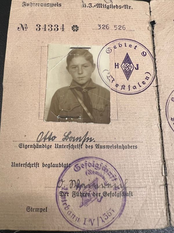 WWII German Wehrmacht Wehrpass - Hitler Youth Leaders Identity Papers - Golden HJ Badge - Leutnant Otto Banse - Gebirgsjäger Regiment 138 - Killed in Action - Image 8