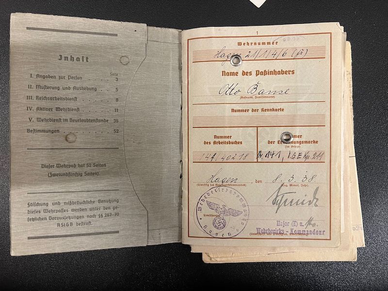 WWII German Wehrmacht Wehrpass - Hitler Youth Leaders Identity Papers - Golden HJ Badge - Leutnant Otto Banse - Gebirgsjäger Regiment 138 - Killed in Action - Image 9