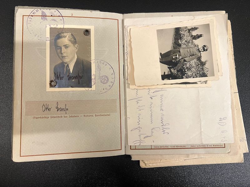 WWII German Wehrmacht Wehrpass - Hitler Youth Leaders Identity Papers - Golden HJ Badge - Leutnant Otto Banse - Gebirgsjäger Regiment 138 - Killed in Action - Image 12