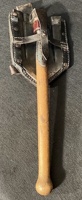 WWII German Army Spade & Cover - Klappspaten - Maker: JHG 1941 - WaA - Original