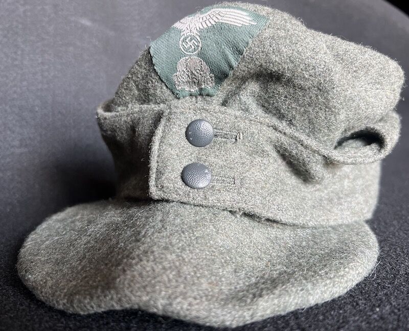 WWII German Waffen SS - M43 Feldmütze - Field Cap - 1010/44 - Dachau 1944 Produced - GI Bring Back 63rd Infantry Division April 1945 Germany ( With COA ) - Rare (Offer Accepted) - Image 2