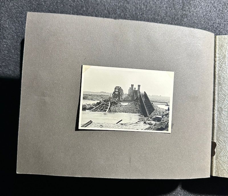 WWII German R.A.D Photo Album - Abteilung 2/20 Rosenberg West Prussia - Ship Robert Ley - Bismarck - Artillerie Regiment 23 Potsdam-Nedlitz - Anti Aircraft Mg34 - Captured Helmets - STUG III - Russian Front - Image 23