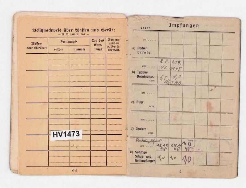 Original WWII Luftwaffe Soldbuch - Stabsintendant Otto Heine - Truppensonderdienst (TSD)Â - Kampfeinheit Tietze April 1945 - Image 11