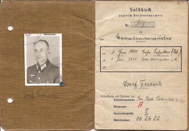 WWII German Wehrmacht Soldbuch ID & Award Documents - Tech-Oberinspektor Josef Friesch - Festungs Artillerie Stab 7 - Iron Cross (Layaway) - Image 3